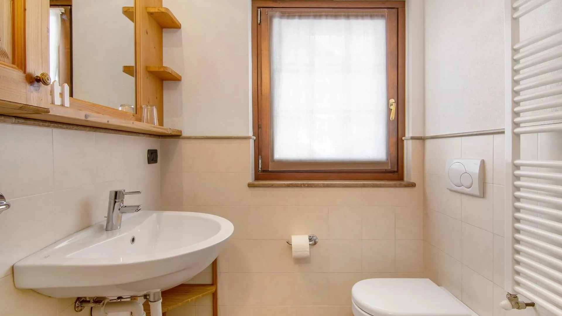 Residence Larice Bianco App N6 Campodolcino Hotel apartamentowy